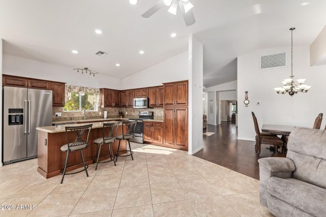 2602 N PLATINA Circle, Mesa, AZ 85215