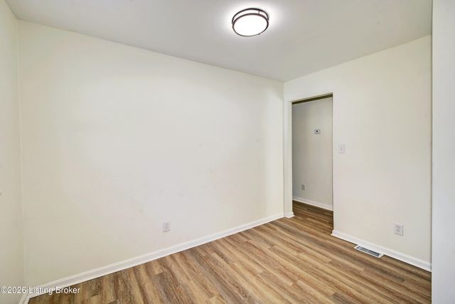 10622 Charlene Dr, Fairdale, KY 40118