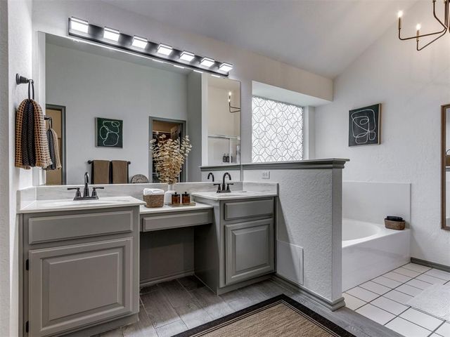 2508 Port Rush Drive, Oklahoma City, OK 73160