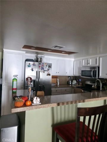 4760 Templeton 3204, Los Angeles, CA 90032