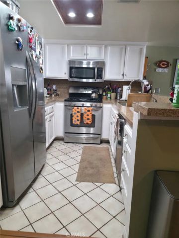 4760 Templeton 3204, Los Angeles, CA 90032