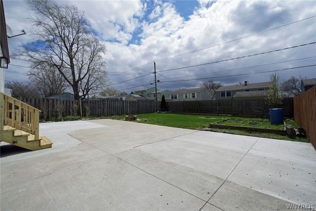 107 Le Havre Drive, Cheektowaga, NY 14227