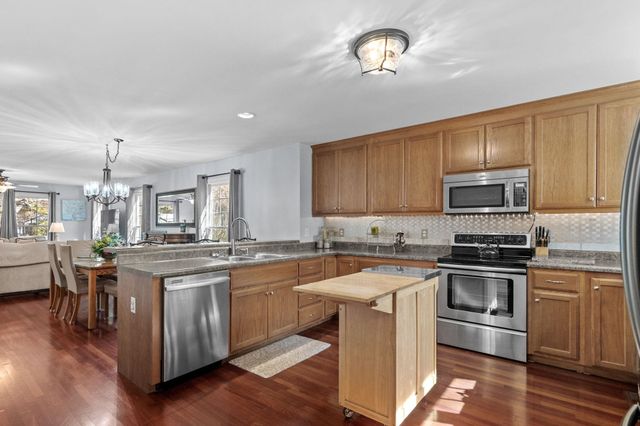 5113 Pee Dee Ln., Murrells Inlet, SC 29576