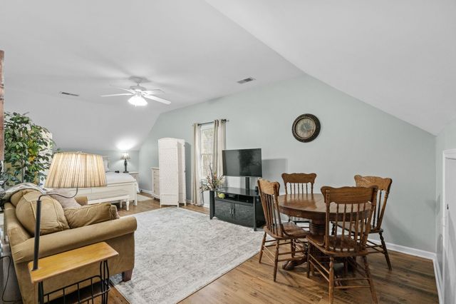 5113 Pee Dee Ln., Murrells Inlet, SC 29576