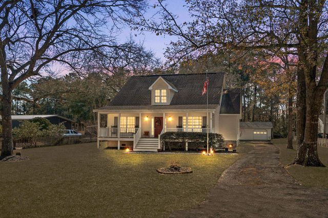 5113 Pee Dee Ln., Murrells Inlet, SC 29576