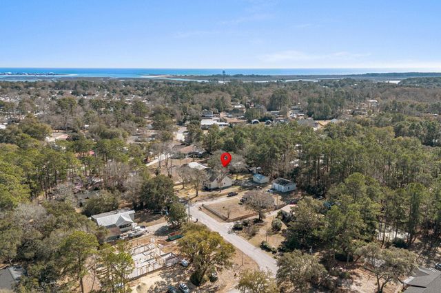 5113 Pee Dee Ln., Murrells Inlet, SC 29576