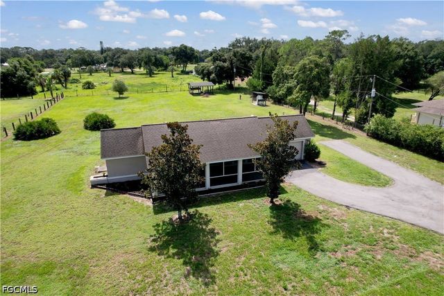 21680 N River RD, Alva, FL 33920