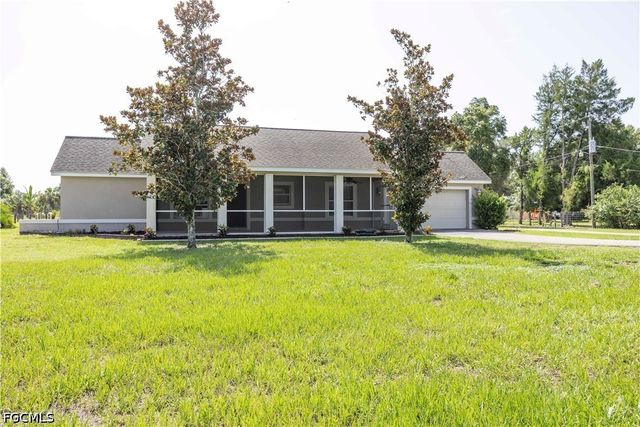 21680 N River RD, Alva, FL 33920