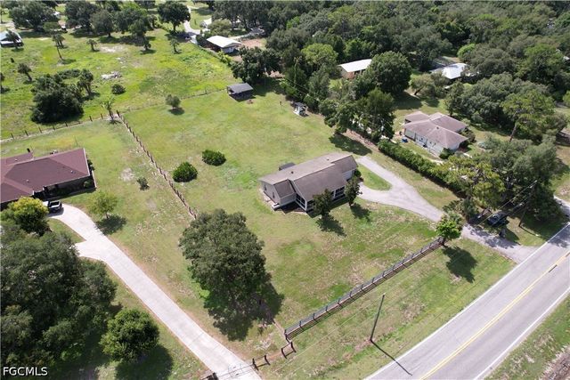 21680 N River RD, Alva, FL 33920