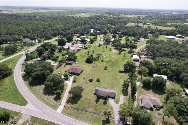 21680 N River RD, Alva, FL 33920