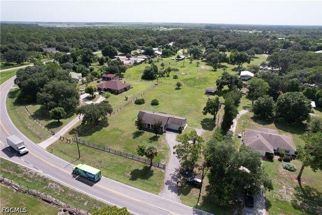 21680 N River RD, Alva, FL 33920