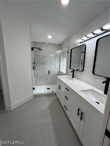 2730 4th ST NW, Naples, FL 34120