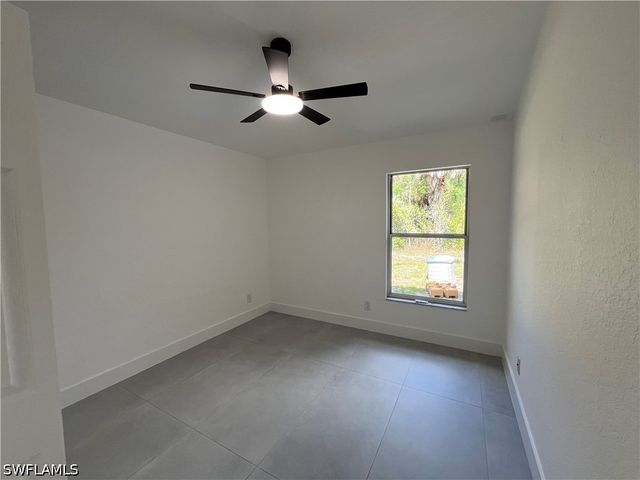 2730 4th ST NW, Naples, FL 34120