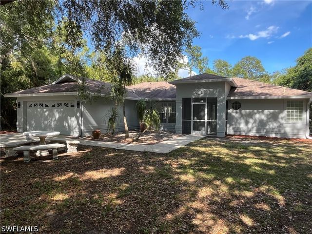 2730 4th ST NW, Naples, FL 34120