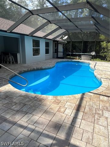 2730 4th ST NW, Naples, FL 34120