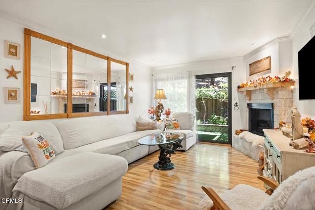 49 Mission Plaza Drive, Ventura, CA 93001