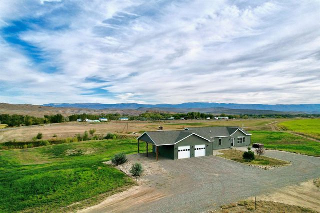 2822 Lane 33 1/2, Greybull, WY 82426 property photo