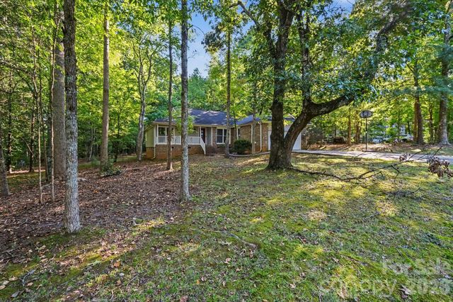 5607 Dorchester Avenue, Harrisburg, NC 28075
