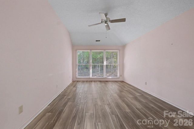 5607 Dorchester Avenue, Harrisburg, NC 28075
