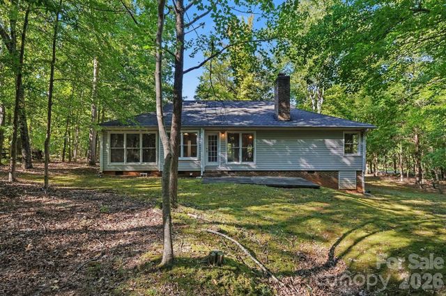 5607 Dorchester Avenue, Harrisburg, NC 28075