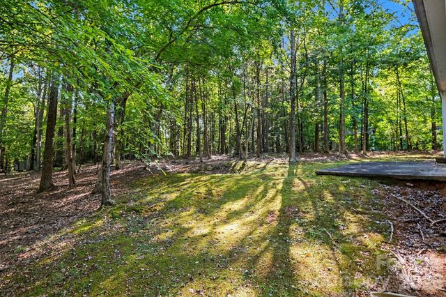 5607 Dorchester Avenue, Harrisburg, NC 28075