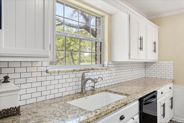 29715 Windchime Hill, Fair Oaks Ranch, TX 78015