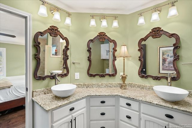 29715 Windchime Hill, Fair Oaks Ranch, TX 78015