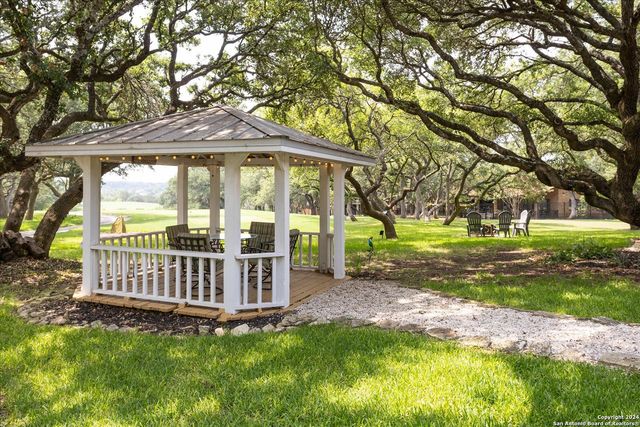 29715 Windchime Hill, Fair Oaks Ranch, TX 78015