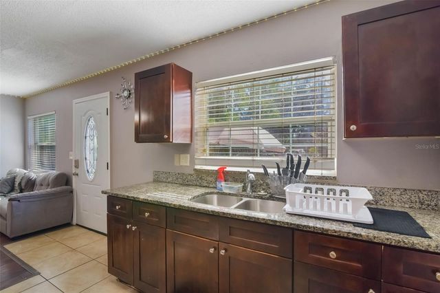 1226 DEWEY AVENUE, Orlando, FL 32808