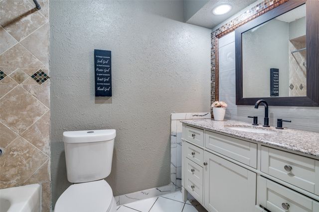 5302 Heather Glen Drive, Garland, TX 75043