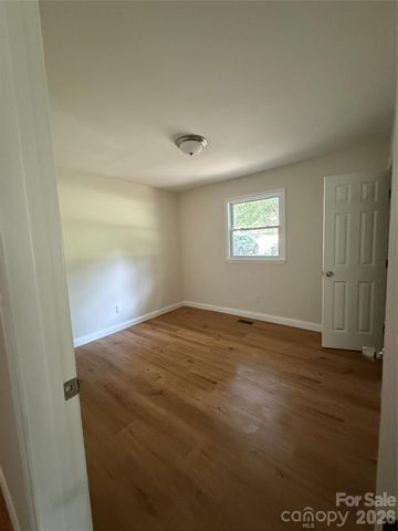 4814 Chapel Grove Road, Gastonia, NC 28052