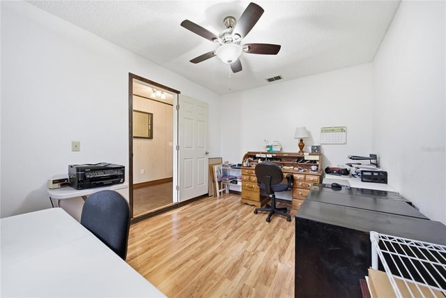 3704 THONOTOSASSA ROAD, Plant City, FL 33565