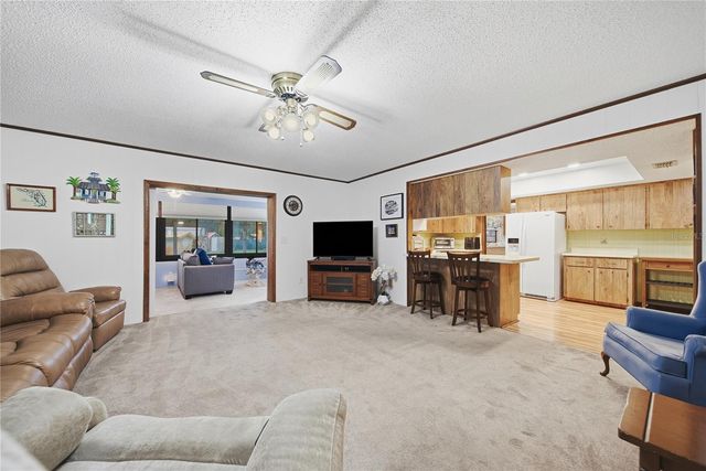 3704 THONOTOSASSA ROAD, Plant City, FL 33565