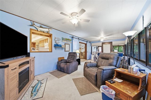 3704 THONOTOSASSA ROAD, Plant City, FL 33565