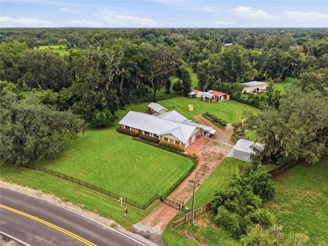 3704 THONOTOSASSA ROAD, Plant City, FL 33565