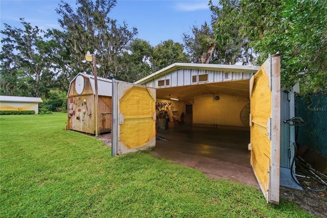 3704 THONOTOSASSA ROAD, Plant City, FL 33565