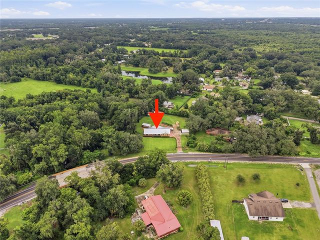 3704 THONOTOSASSA ROAD, Plant City, FL 33565