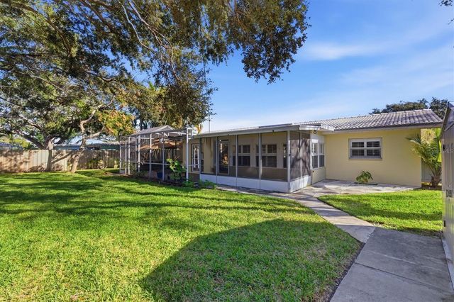 2340 ARMOUR DRIVE, Dunedin, FL 34698