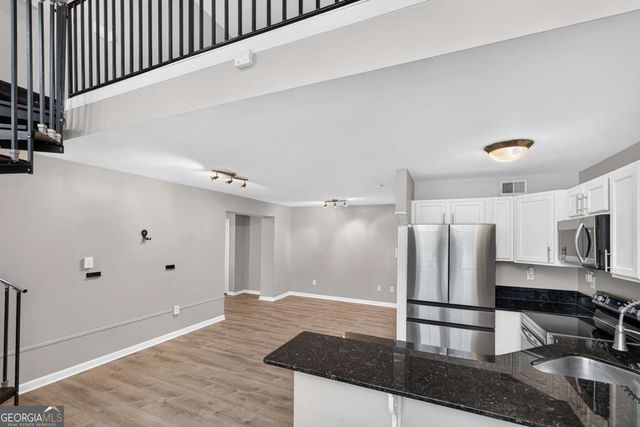1031 State Street NW 209, Atlanta, GA 30318