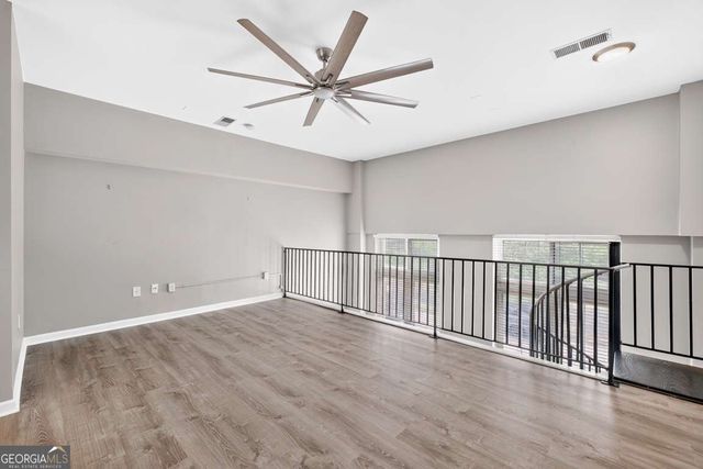 1031 State Street NW 209, Atlanta, GA 30318