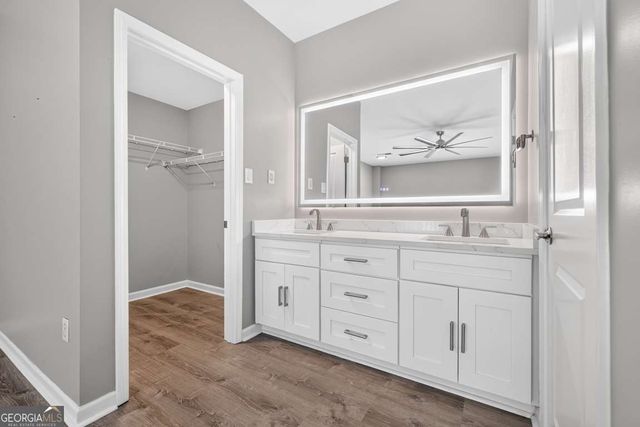 1031 State Street NW 209, Atlanta, GA 30318