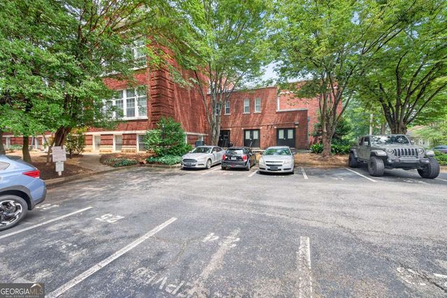 1031 State Street NW 209, Atlanta, GA 30318