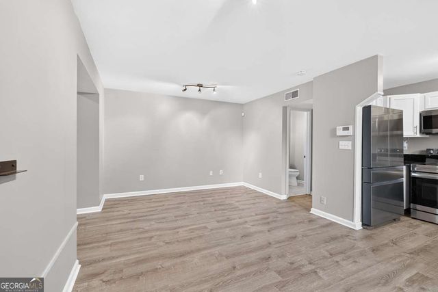 1031 State Street NW 209, Atlanta, GA 30318