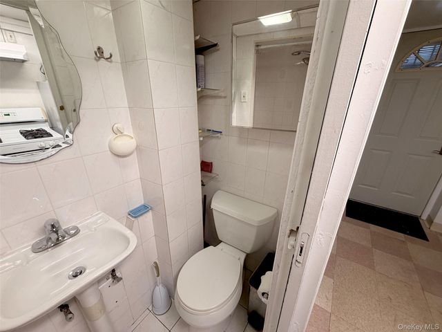 153-20 77th Road 1, Kew Garden Hills, NY 11367