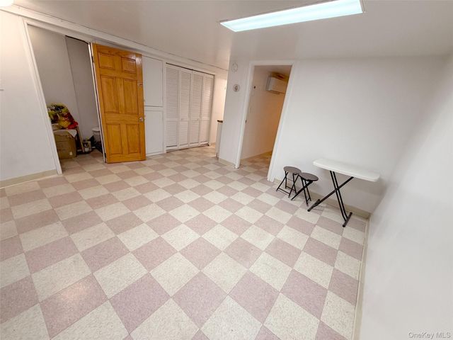 153-20 77th Road 1, Kew Garden Hills, NY 11367