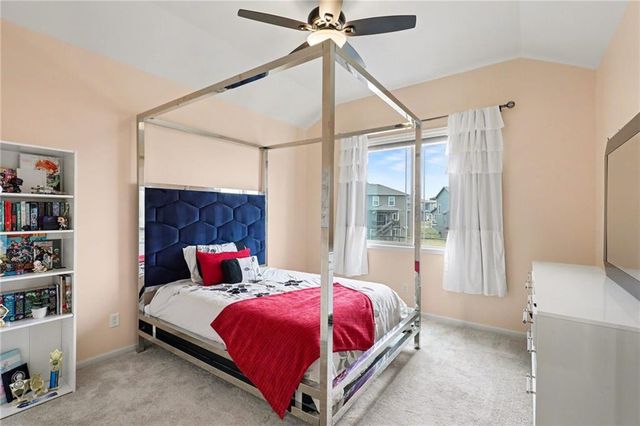 4212 SW Stoney Brook Drive, Lee's Summit, MO 64082