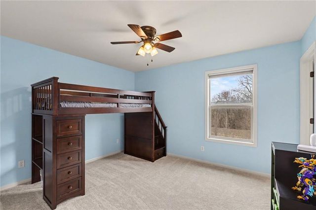 4212 SW Stoney Brook Drive, Lee's Summit, MO 64082