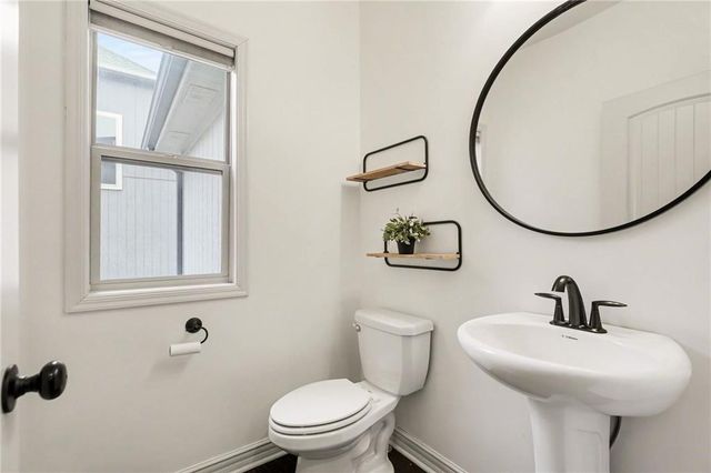 4212 SW Stoney Brook Drive, Lee's Summit, MO 64082