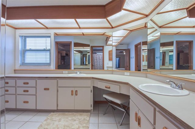 4725 ORANGE GROVE WAY, Palm Harbor, FL 34684