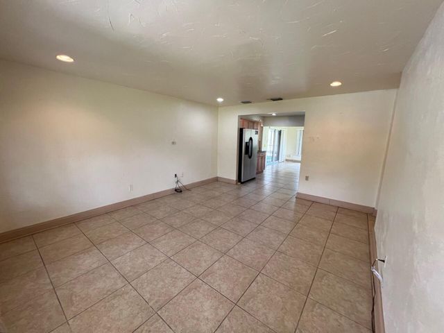 3851 NW 4th Place, Lauderhill, FL 33311